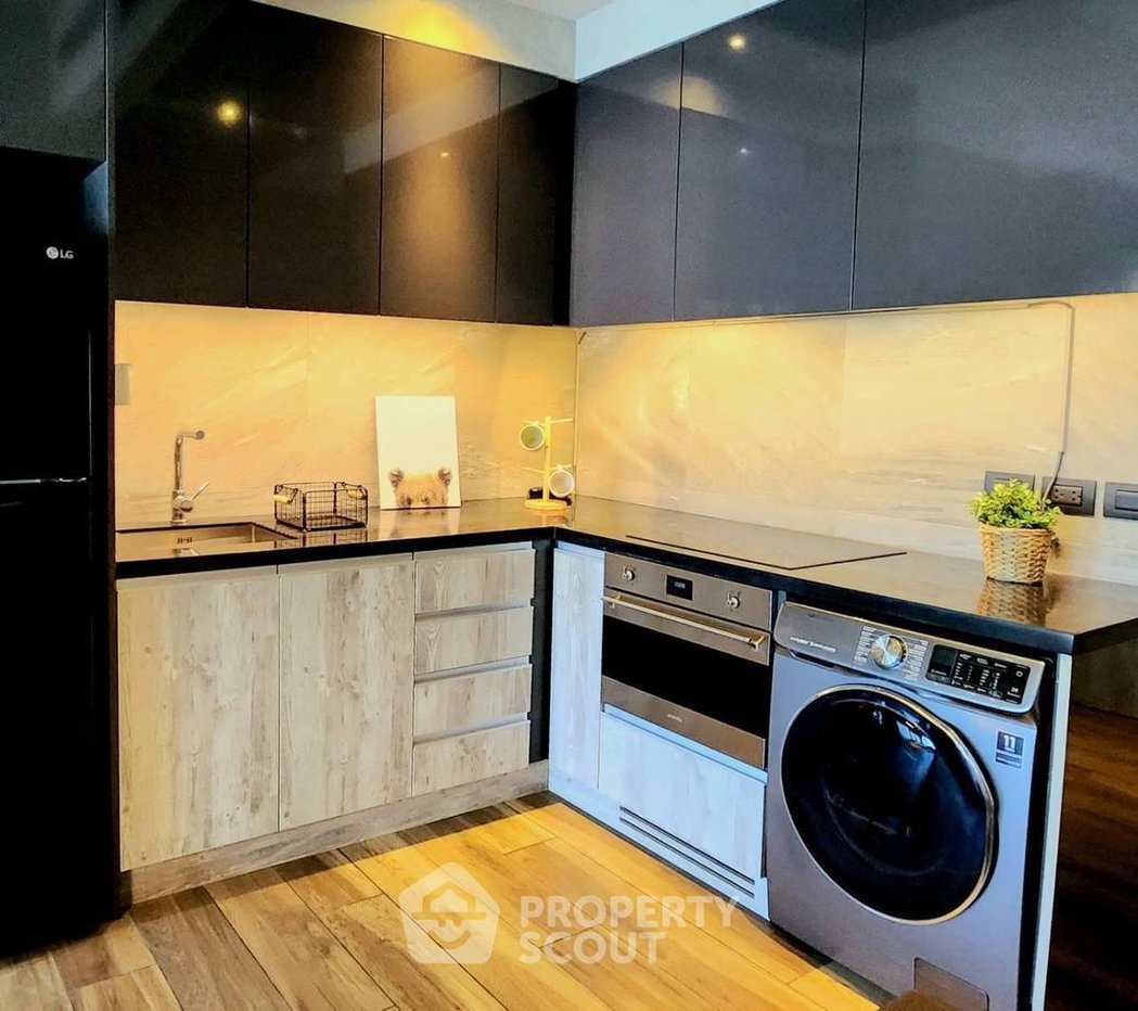 รูป คอนโด 2-ห้องนอน ที่ เดอะ ลอฟท์ อโศก ใกล้ MRT เพชรบุรี (ID 2060020) - รูปที่ 10/16
