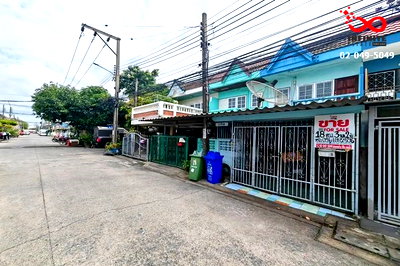 ทาวน์โฮม แจส กรีน วิลเลจ คู้บอน : ขายทาวน์เฮาส์ 18 ตร.ว. 2ชั้น หมู่บ้านรัชธานี ลาดพร้าว 101 แยก 47 บางกะปิ 