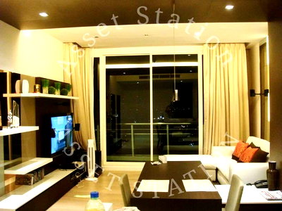 Condos for rent : 🚅 Very Spacious 1-Bedroom Available ‼️ at Eight Thonglor Residences – Convenient Location 🚆 Near BTS Thong Lo