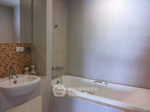 รูป คอนโด 1-ห้องนอน ที่ ดิ แอลโคฟ สุขุมวิท 49 ใกล้ BTS พร้อมพงษ์ (ID 2448934) - รูปที่ 6/10
