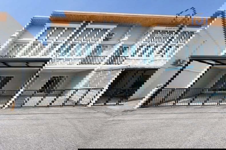 รูป ขายทาวน์โฮม 2 ชั้น โกลเด้น ทาวน์ 2 บางนา–สวนหลวง หลังมุม ซอย01 กาญจนาภิเษก 52 ใกล้วงแหวนกาญจนาภิเษก - รูปที่ 1/13