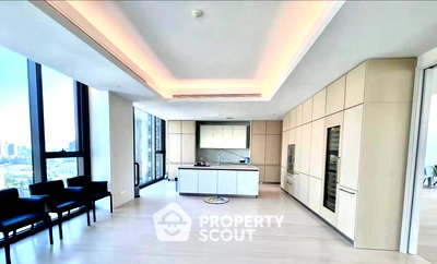 Condos for sale Soi Ekamai (Sukhumvit 63) : 4-BR Condo at SCOPE Thonglor near BTS Thong Lor (ID 2575371)