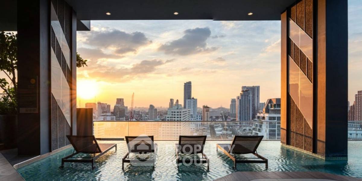 รูป คอนโด 1-ห้องนอน ที่ ลุมพินี ซีเล็คเต็ด สุทธิสาร-สะพานควาย ใกล้ BTS สะพานควาย (ID 2734829) - รูปที่ 1/3