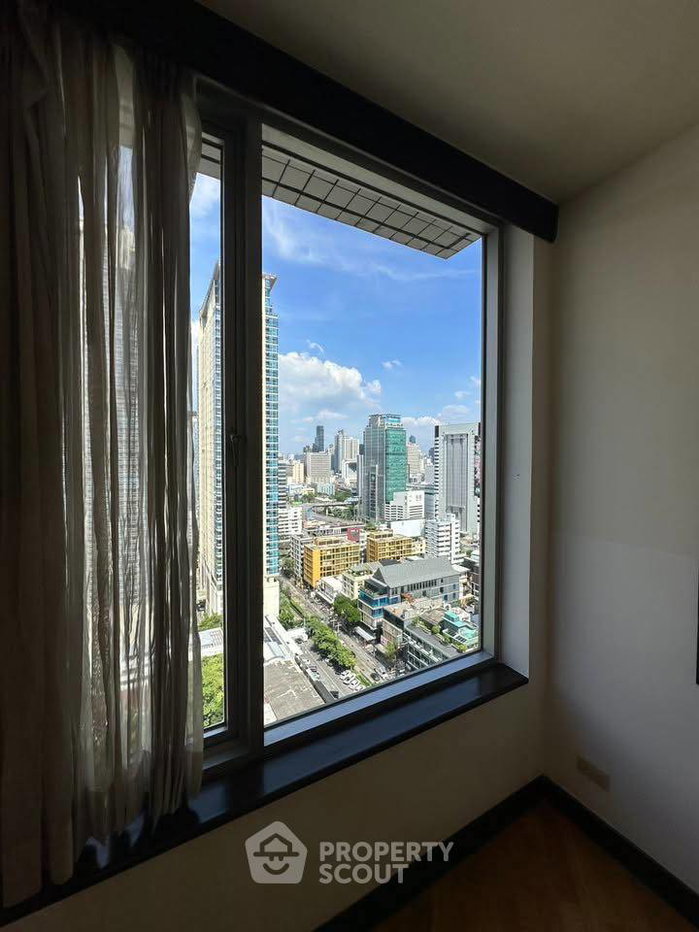 รูป คอนโด 3-ห้องนอน ที่ ออลซีซั่น แมนชั่น คอนโดมิเนียม ใกล้ BTS เพลินจิต (ID 2449441) - รูปที่ 13/19