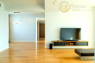 Condos for rent : LTH317 – FOR RENT Condo 2+1 Bedrooms 127.94 SQ.M. at Millennium Residence nearby Asoke BTS ONLY 78,000 THB / Month