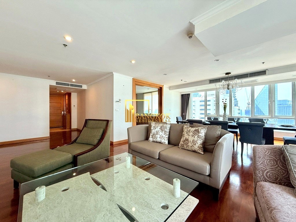 รูป Spacious 3 Bedroom Serviced Apartment in Phrom Phong Area - BR20901SA - รูปที่ 1/49