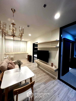 Condos for sale : 1-BR Condo At XT Huai Khwang, MRT Huai Khwang 100m, 32nd-Floor (ID 1489307)