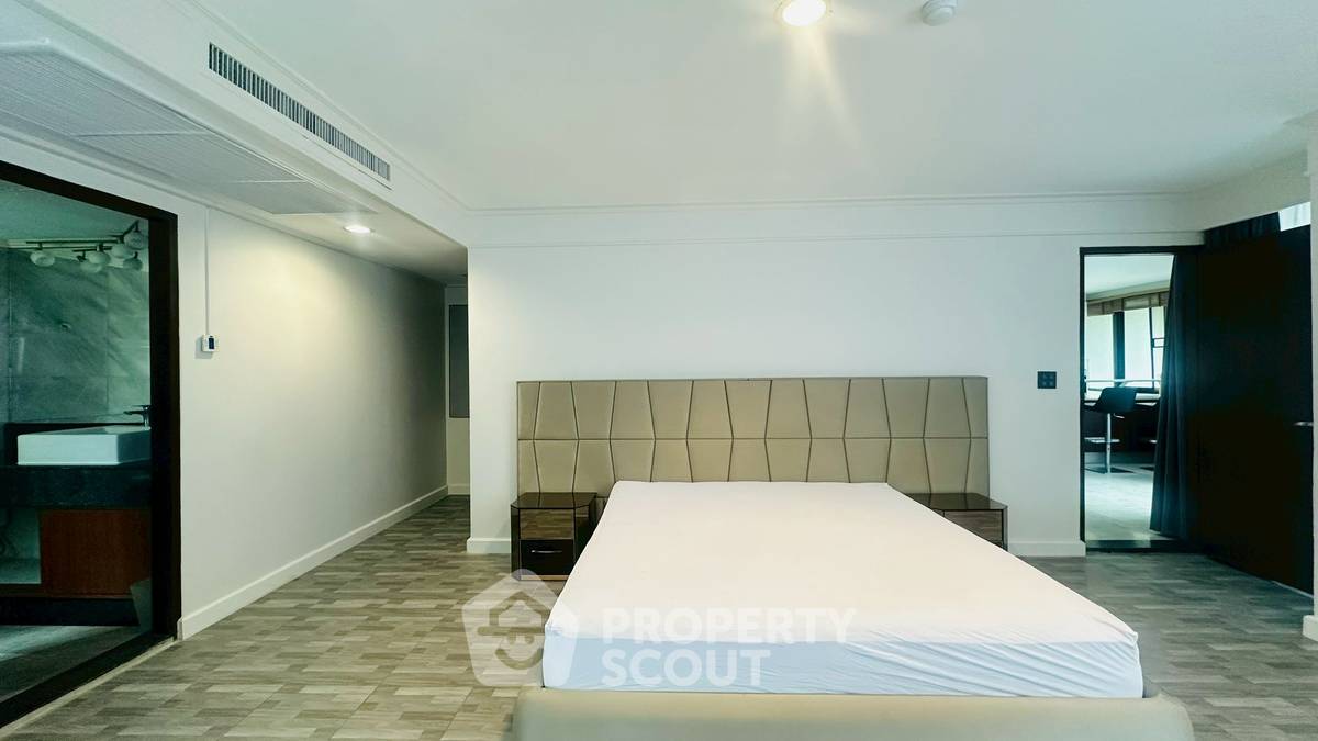 รูป คอนโด 2-ห้องนอน ที่ เลค อเวนิว คอนโดมิเนียม ใกล้ BTS อโศก (ID 2733908) - รูปที่ 2/20