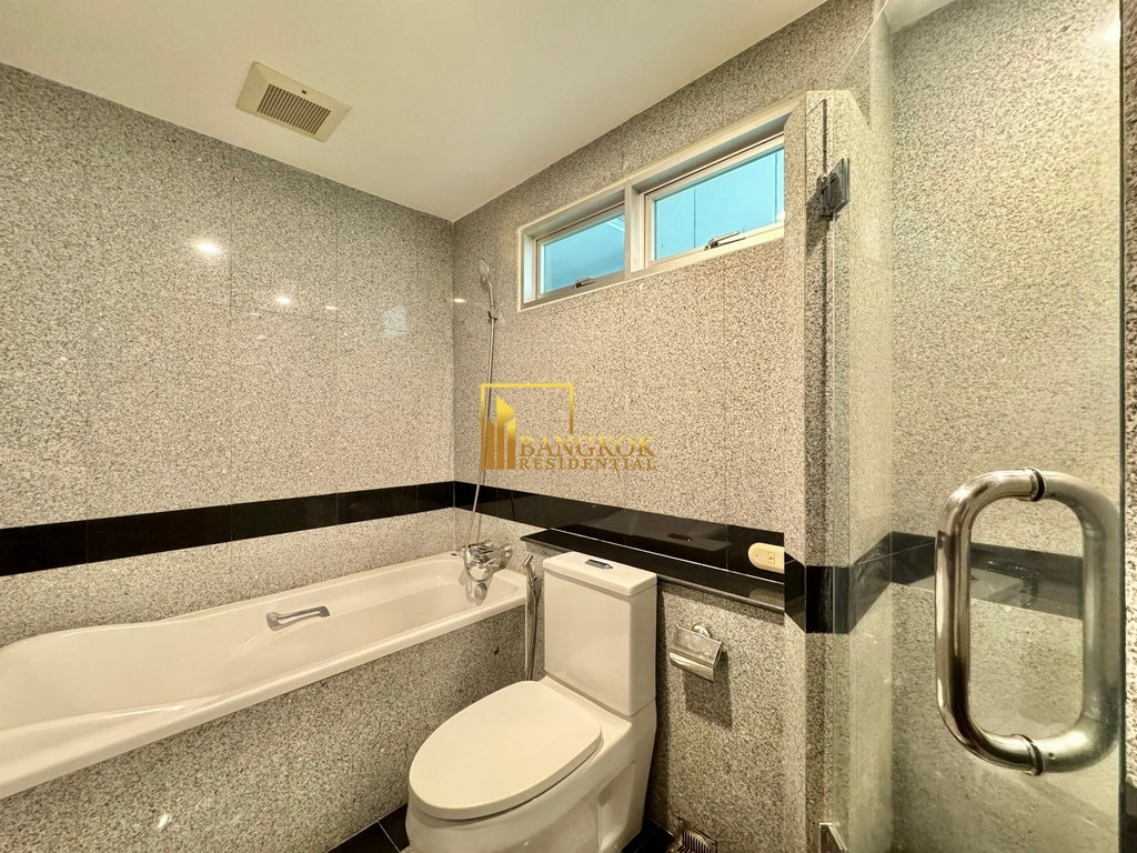 รูป Grand Langsuan | Spacious 3 Bed Condo For Rent in Chidlom - BR17833CD - รูปที่ 12/42