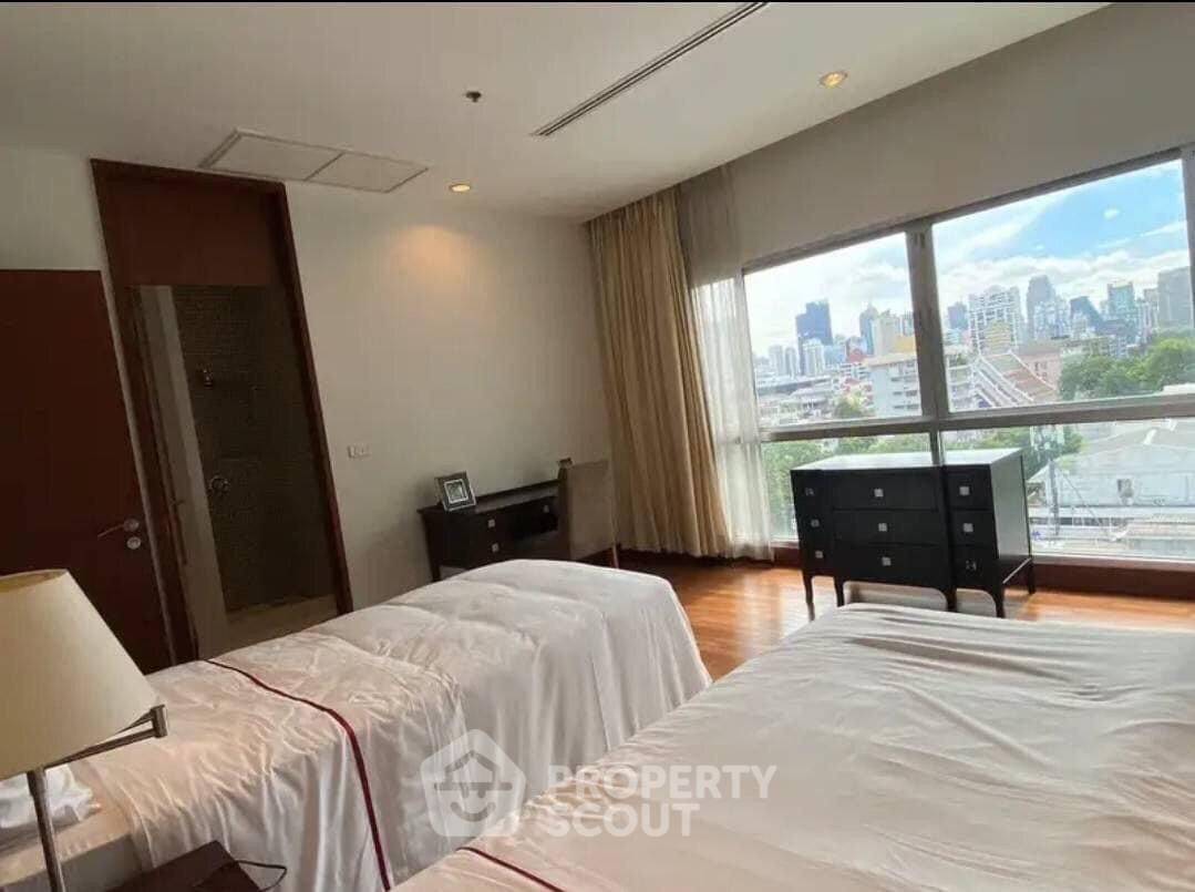 รูป คอนโด 3-ห้องนอน ที่ รอยัล เรสซิเดนท์ พาร์ค ใกล้ BTS เพลินจิต (ID 1550615) - รูปที่ 6/8