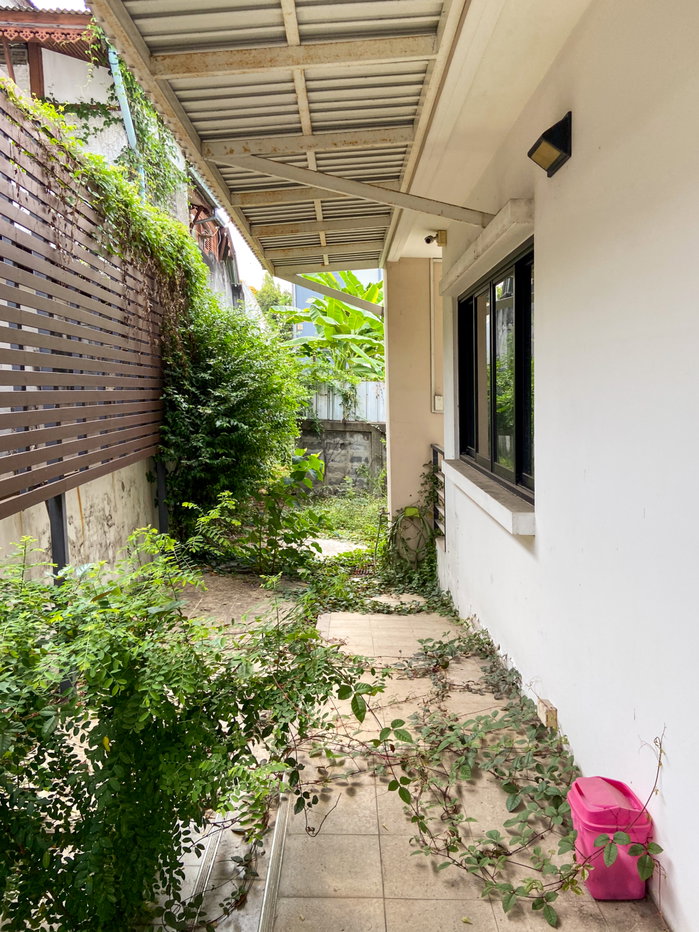 รูป ✨ Rare Item! ขายบ้านเดี่ยวสร้างเอง รัชดา-เสนานิคม 1 (แยก 12) — พื้นที่ 87 ตร.ว. ทำเลทองใจกลางเมือง ✨ - รูปที่ 35/42