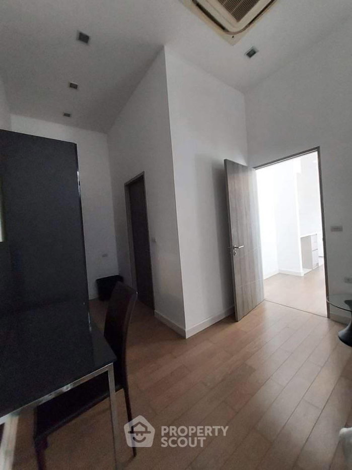 รูป คอนโด 3-ห้องนอน ที่ ทราเพโซ สุขุมวิท 16 ใกล้ MRT ศูนย์การประชุมแห่งชาติสิริกิติ์ (ID 1922816) - รูปที่ 11/26