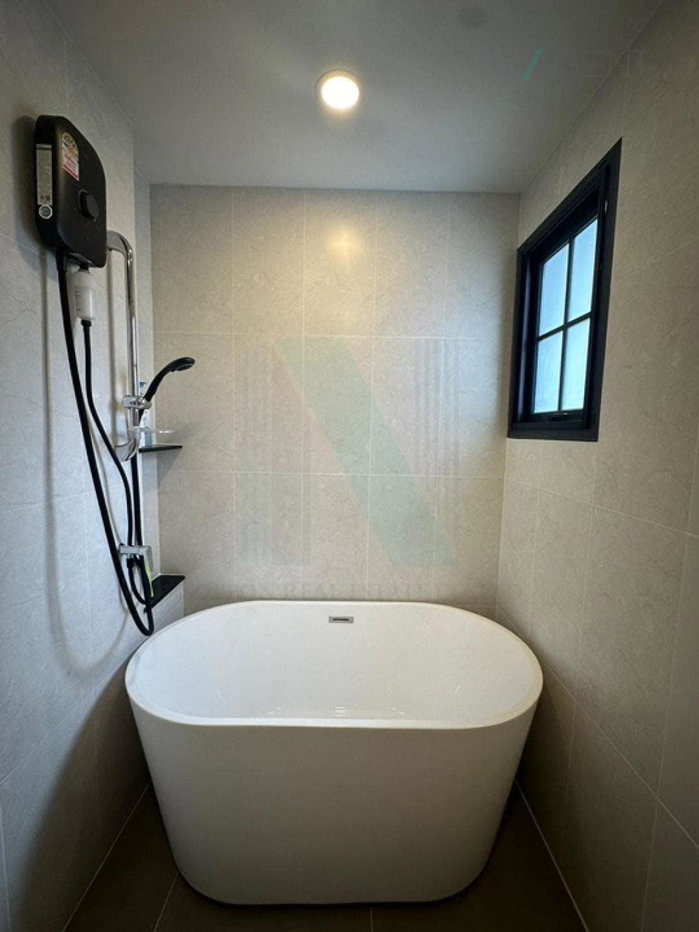 รูป 📌 ให้เช่าบ้านเดี่ยว 2 ชั้น เซนโทร บางนา 2 4 ห้องนอน 5 ห้องน้ำ - รูปที่ 7/8