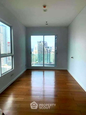 Condos for sale : 1-BR Condo at Condolette Ize Ratchathewi near BTS Ratchathewi (ID 2735481)