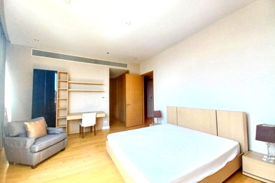 Condos for rent : LTH6210 – Millennium Residence FOR RENT 3 beds 3 baths Size 145 Sq.M. nearby BTS Asoke Station ONLY 80k/Month