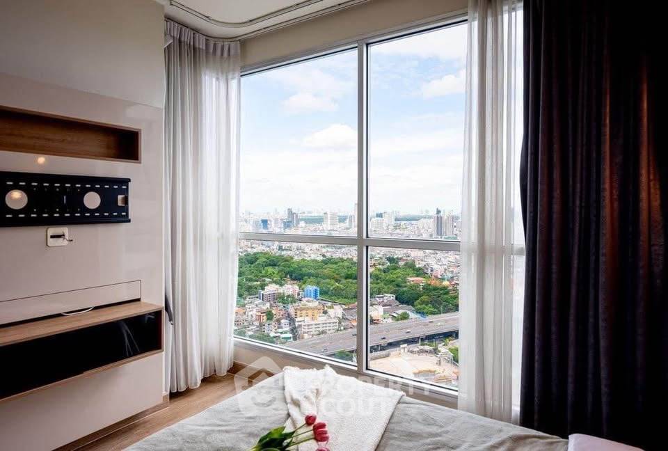 รูป คอนโด 2-ห้องนอน ที่ ริธึ่ม สาทร ใกล้ BTS สะพานตากสิน (ID 2387383) - รูปที่ 4/7