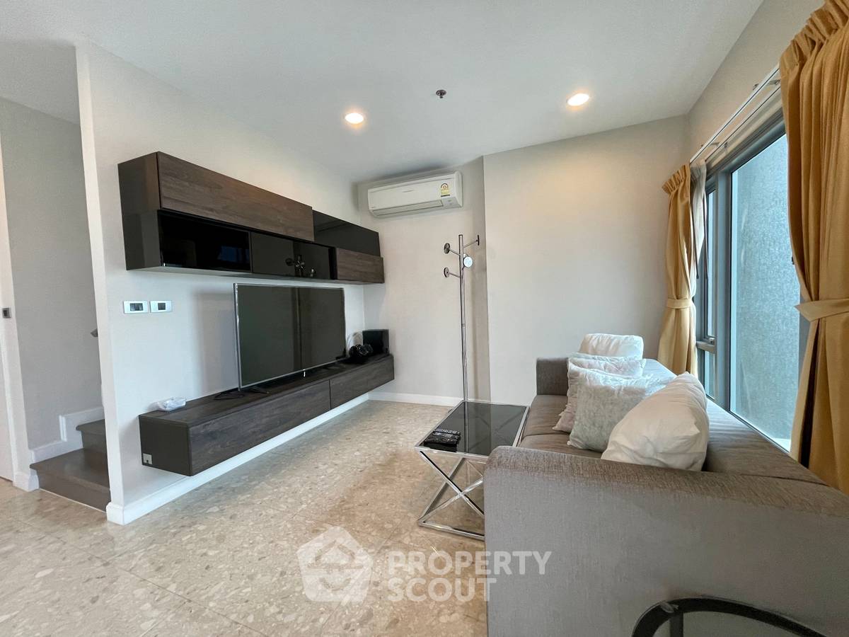 รูป คอนโด 2-ห้องนอน ที่ เดอะ เครสท์ สุขุมวิท 34 ใกล้ BTS ทองหล่อ (ID 2735767) - รูปที่ 2/16