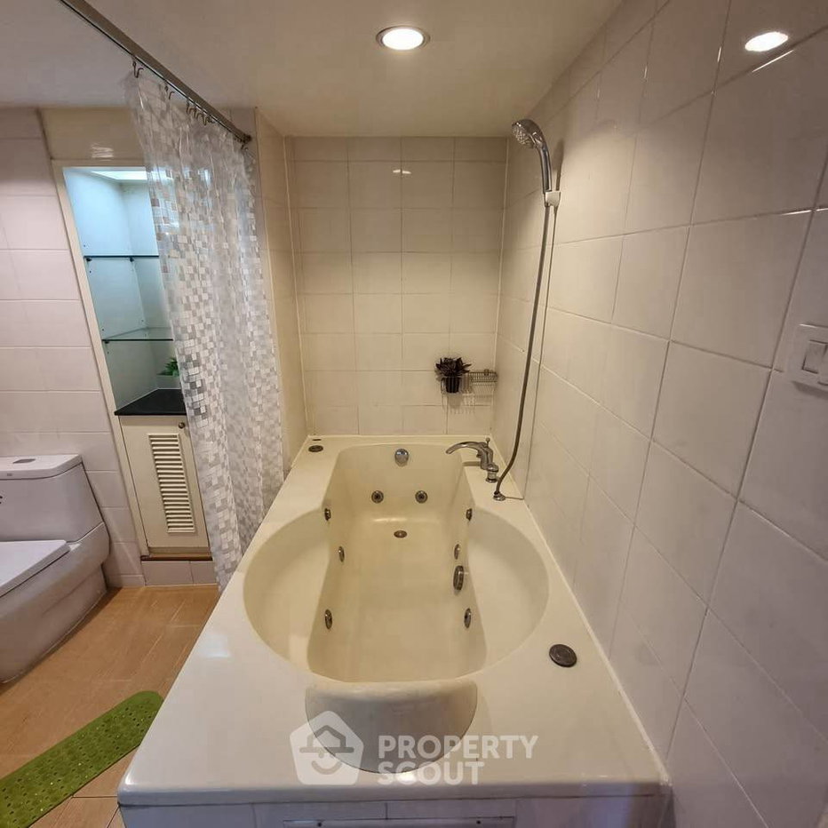 รูป คอนโด 2-ห้องนอน ที่ ศุภาลัย เพลส สุขุมวิท 39 ใกล้ BTS พร้อมพงษ์ (ID 2730070) - รูปที่ 16/20