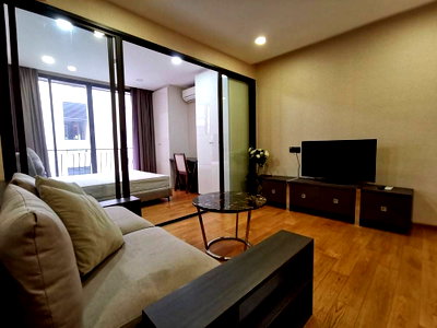 Condos for rent : Ready To Move 1 Bed 1 Bath Condo For Rent Klass Langsuan