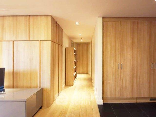 picture 2-BR Condo at Via Botani near BTS Phrom Phong (ID 2744563) - 3/9