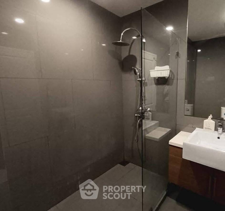 รูป คอนโด 1-ห้องนอน ที่ โนเบิล รีโว สีลม ใกล้ BTS สุรศักดิ์ (ID 2428506) - รูปที่ 5/9
