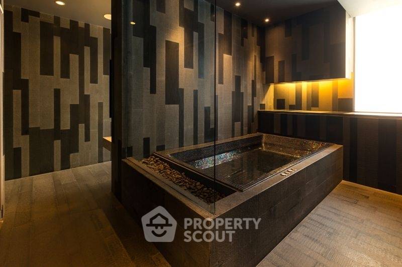 รูป คอนโด 1-ห้องนอน ที่ ไฮด์ สุขุมวิท 13 คอนโดมิเนี่ยม ใกล้ BTS นานา (ID 2743895) - รูปที่ 3/5