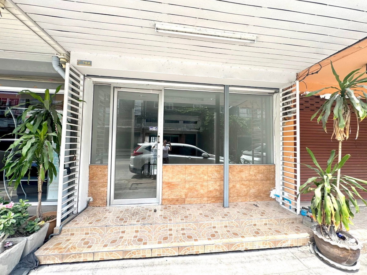 รูป WS6905 ✨ ให้เช่า ตึกแถวรีโนเวทใหม่ เหม่งจ๋าย 🏢 ทำเลค้าขายดี ใกล้ MRT เพียง 39,000/เดือน! - รูปที่ 3/11