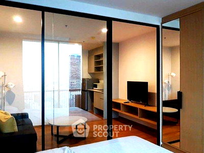 Condos for rent Sathorn Thani Tower : Studio Condo at Noble Revo Silom near BTS Surasak (ID 2744694)