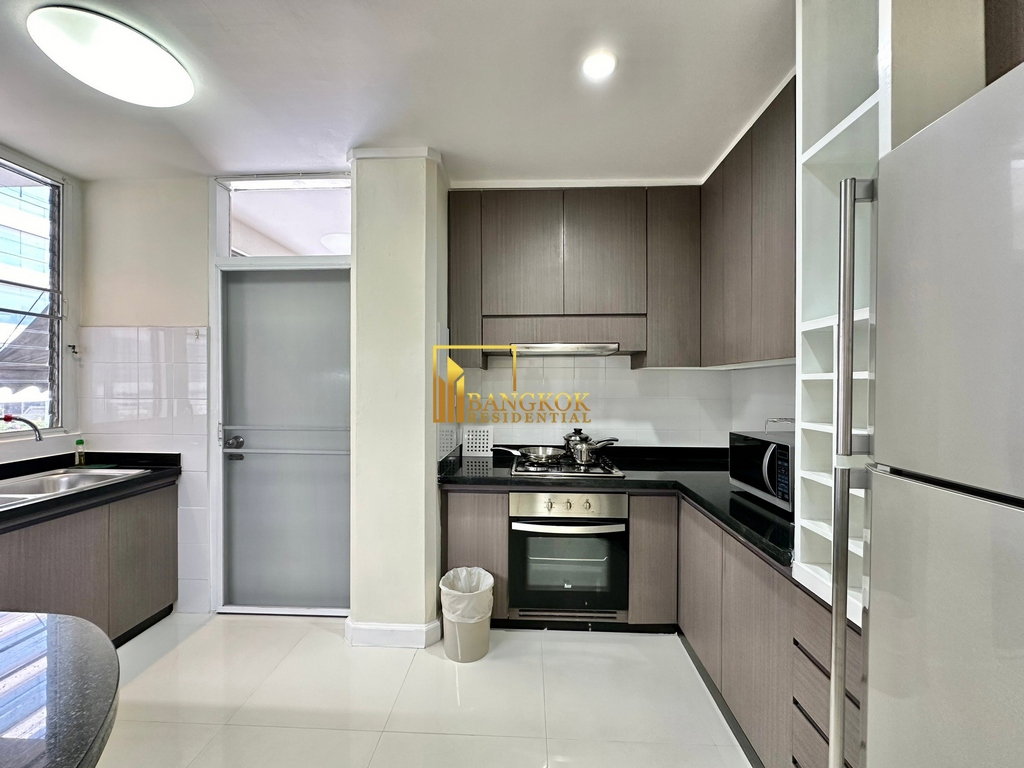 รูป Large 3 Bedroom Apartment in Vibrant Nana - BR21120AP - รูปที่ 10/51