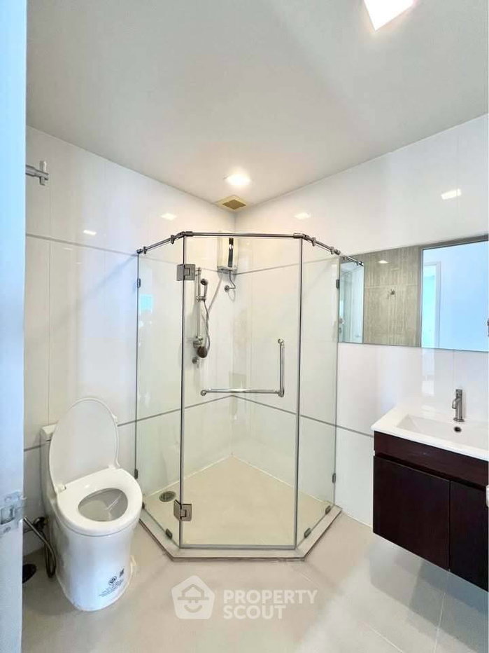 picture 2-BR Condo at Thru Thonglor in Bang Kapi (ID 2746379) - 7/7