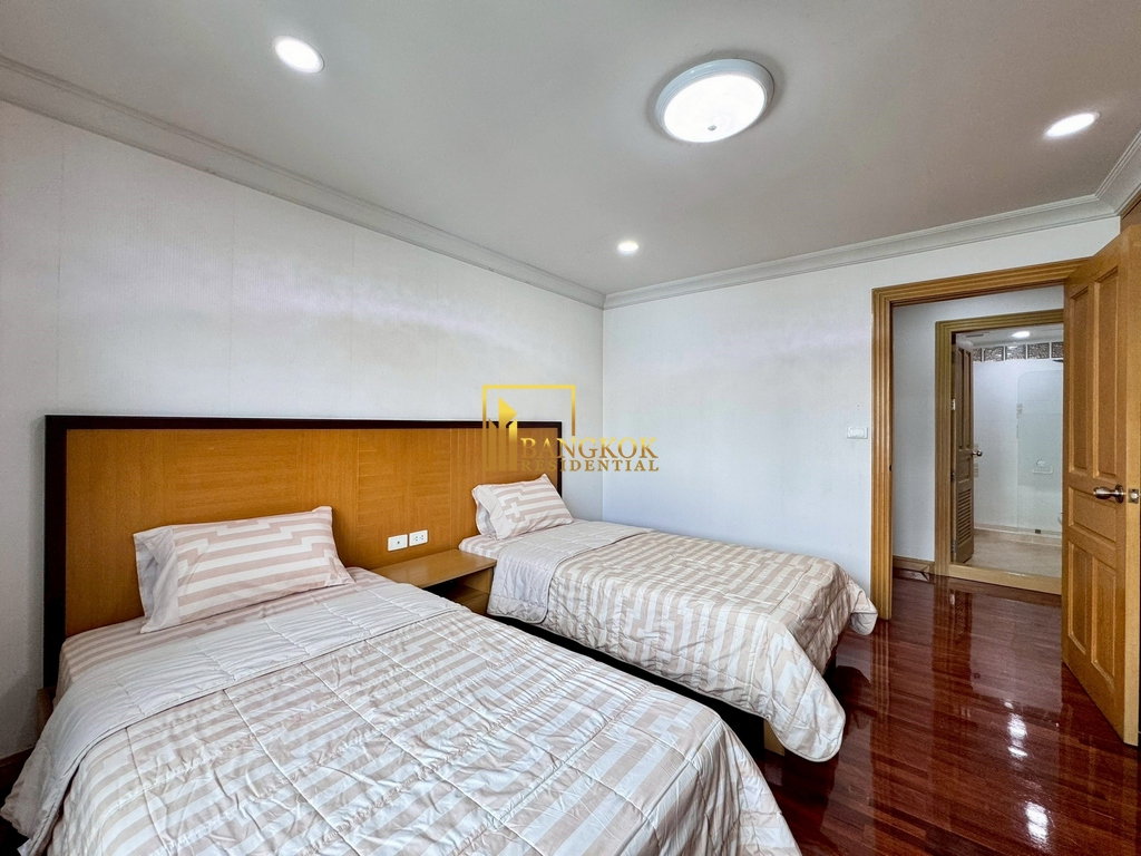 รูป Spacious 3 Bedroom Apartment for Rent in Sukhumvit 31 - BR21257AP - รูปที่ 24/45