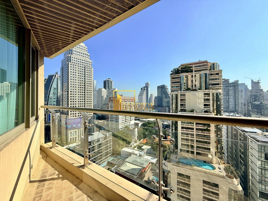 รูป The Lakes | Huge 3 Bedroom Condo For Rent in Asoke Area - BR16293CD - รูปที่ 32/50