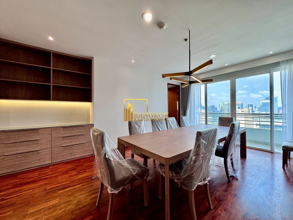 รูป Bright & Airy 4 Bedroom Luxury Apartment in Phrom Phong - BR21229AP - รูปที่ 4/55