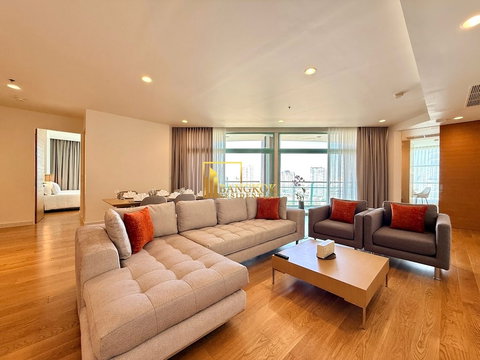 Delightful 3 Bedroom Serviced Apartment Near Riverside Area - BR30168SA