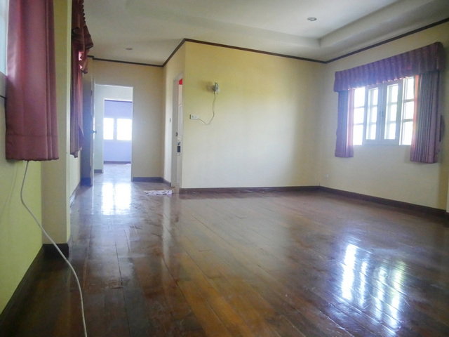 รูป ขายบ้านเดี่ยว หมู่บ้านสี่ไชยทอง3 ซอย แจ้งวัฒนะ-ปากเกร็ด 24 ถนนแจ้งวัฒนะ ตำบลบางตลาด อำเภอปากเกร็ด นนทบุรี  ใกล้ห้างเซ็นทรัล แจ้งวัฒนะใกล้ห้างบิ๊กซี  - รูปที่ 6/15