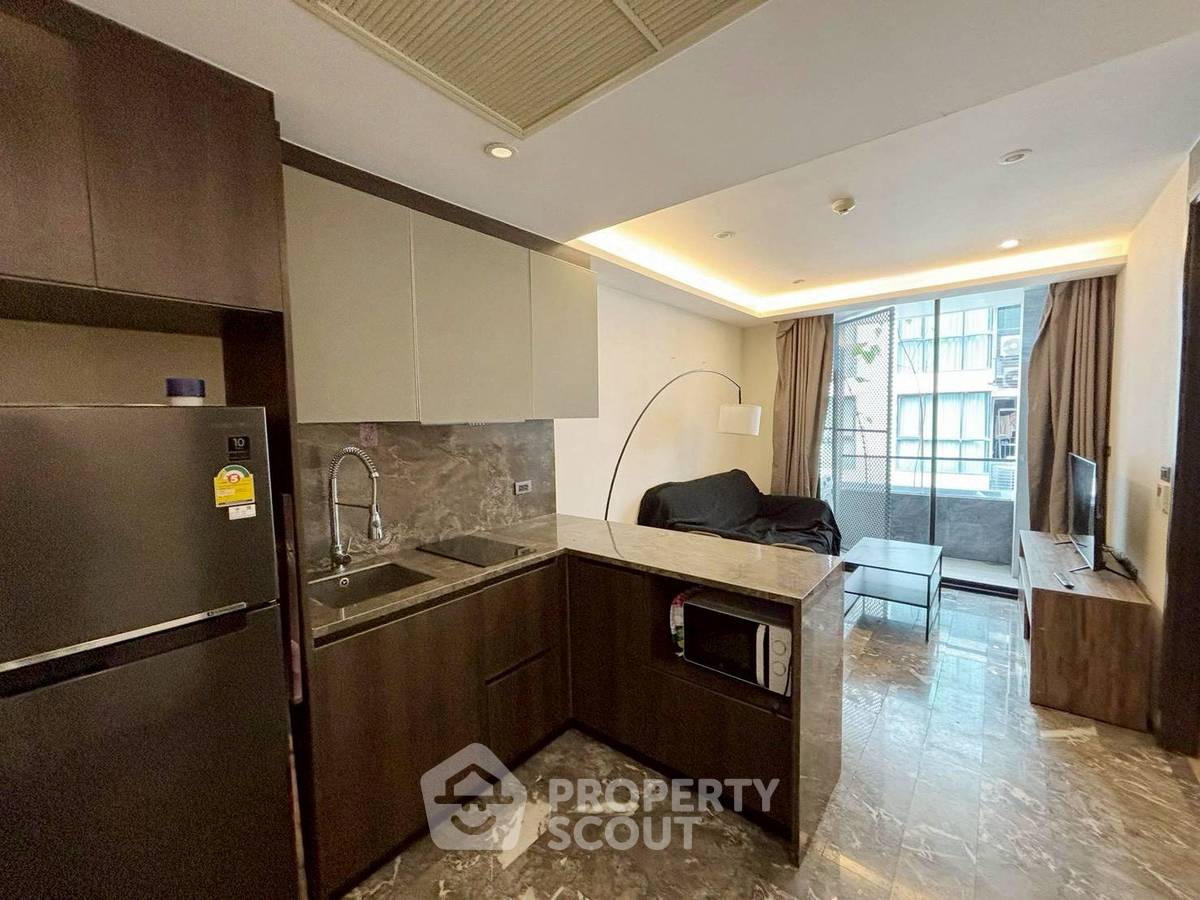 รูป คอนโด 1-ห้องนอน ที่ 168 สุขุมวิท 36 ใกล้ BTS ทองหล่อ (ID 2744779) - รูปที่ 3/7