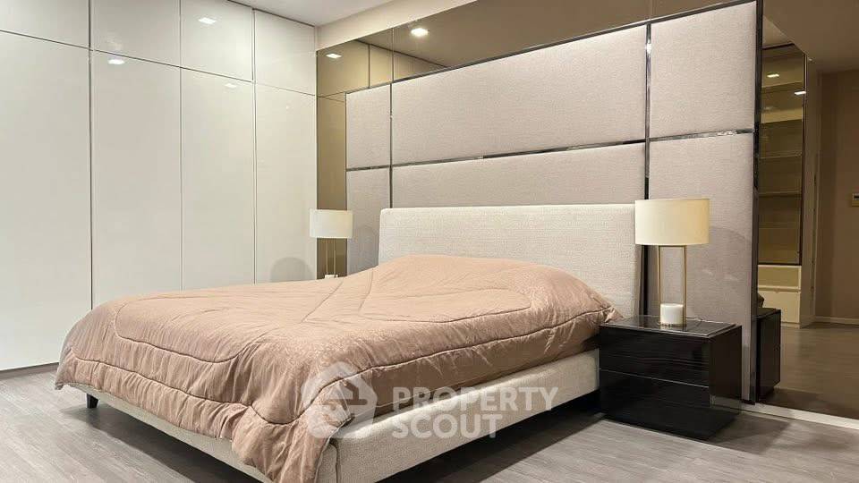 รูป คอนโด 2-ห้องนอน ที่ ณุศาศิริ แกรนด์ คอนโดมิเนียม ใกล้ BTS เอกมัย (ID 2248575) - รูปที่ 2/4