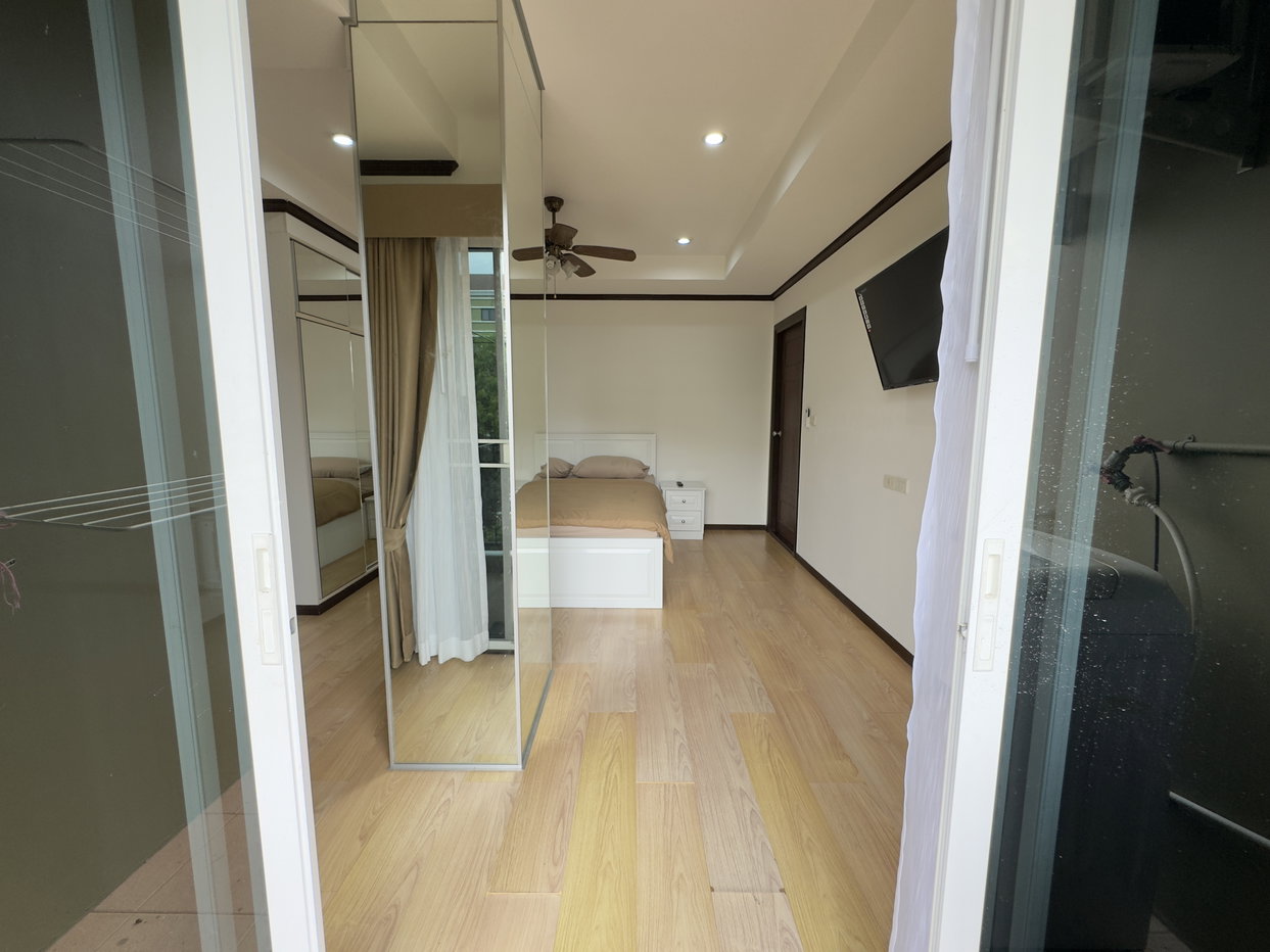 รูป 1 Bed Condo for Rent at Siam Oriental Twins in Pratumnak Hill - รูปที่ 9/18