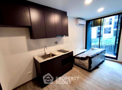 Condos for sale : 1-BR Condo at Beat Bangwa Interchange near MRT Bang Wa (ID 1219608)