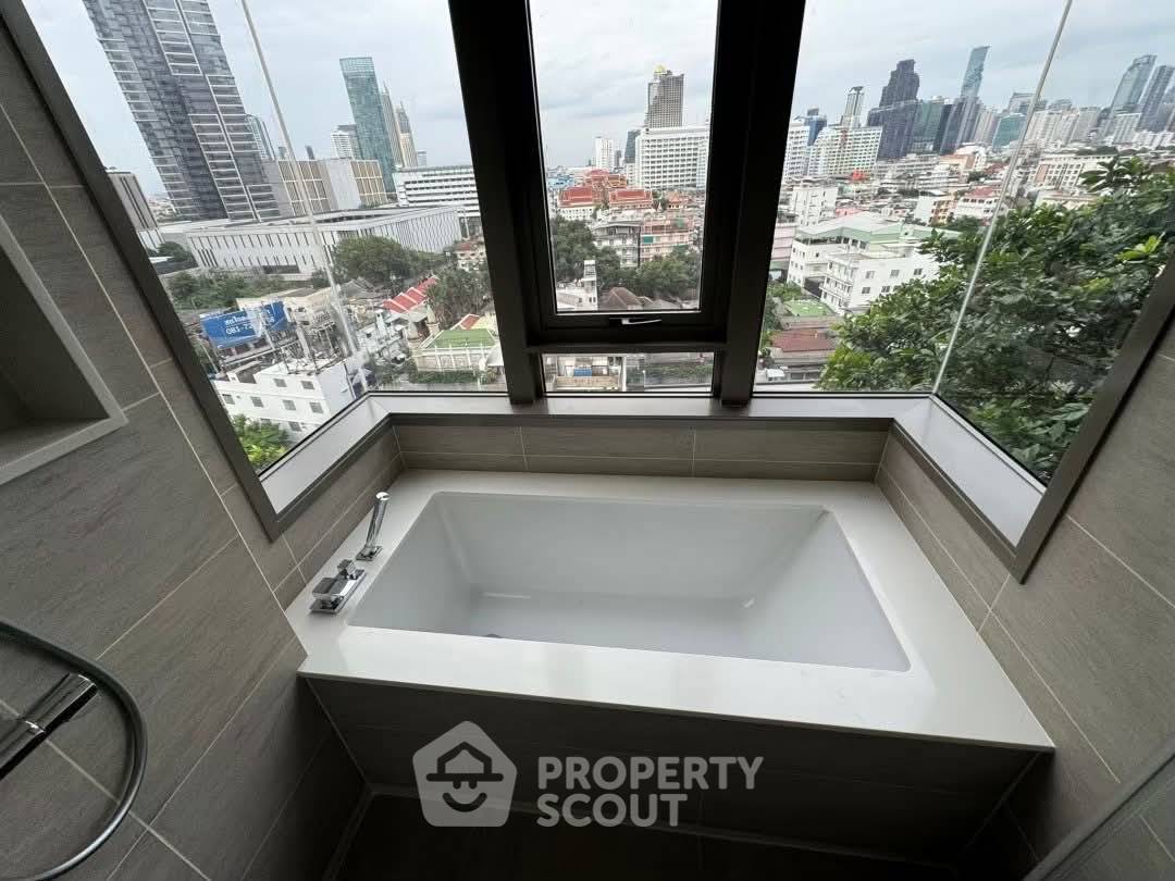 รูป คอนโด 3-ห้องนอน ที่ ริธึ่ม เจริญกรุง พาวิลเลี่ยน ใกล้ BTS สะพานตากสิน (ID 2737699) - รูปที่ 37/37