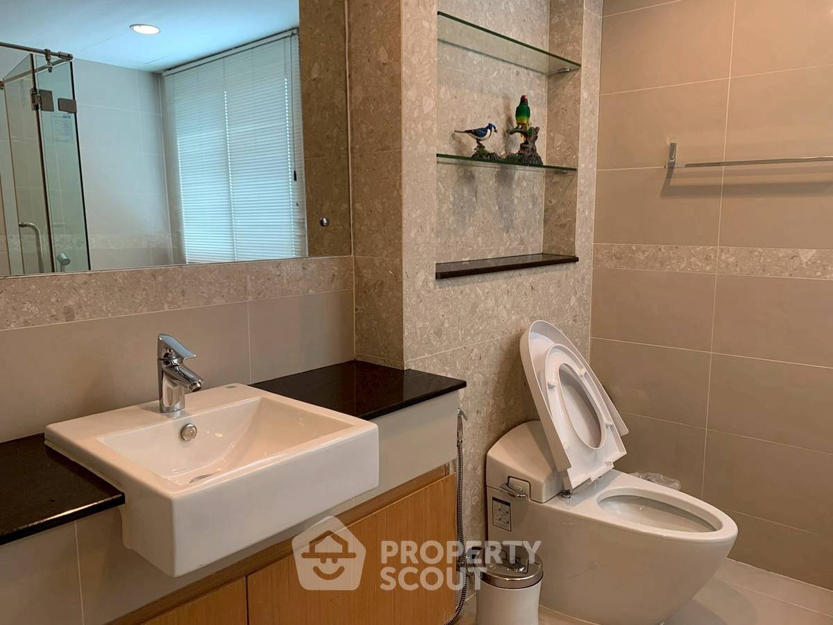 รูป คอนโด 3-ห้องนอน ที่ เดอะ เครสท์ ร่วมฤดี ใกล้ BTS เพลินจิต (ID 2359679) - รูปที่ 10/20