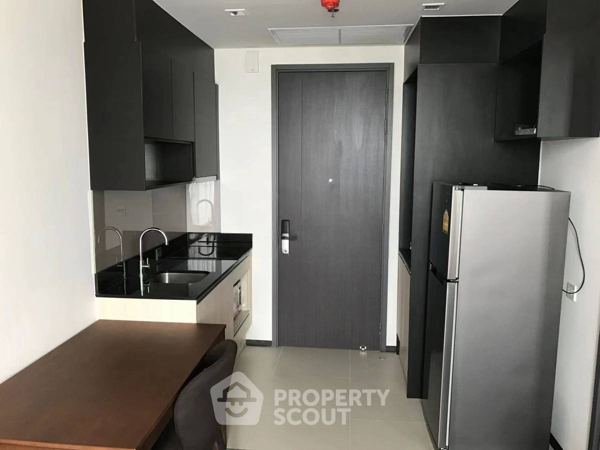 รูป คอนโด 1-ห้องนอน ที่ ดิ เอดจ์ สุขุมวิท 23 ใกล้ MRT สุขุมวิท (ID 2746476) - รูปที่ 4/7
