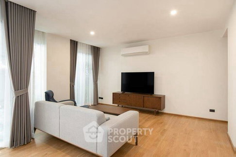 คอนโด 2-ห้องนอน ที่ วอน นภา สุขุมวิท 38 คอนโดมิเนียม ใกล้ BTS ทองหล่อ (ID 2220988)