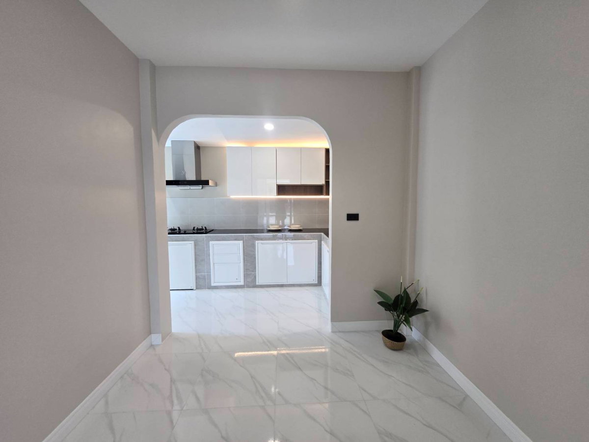 รูป บ้านแฝด2ชั้น รีโนเวทใหม่ ทำเลดีต้นโครงการ แต่งพร้อมอยู่ หมู่บ้านฟ้าปิยรมย์ เฟส6 พฤกษ์วนา ลำลูกกาคลอง6 บึงคำพร้อย ปทุมธานี แถมเฟอร์,แอร์ - รูปที่ 31/49