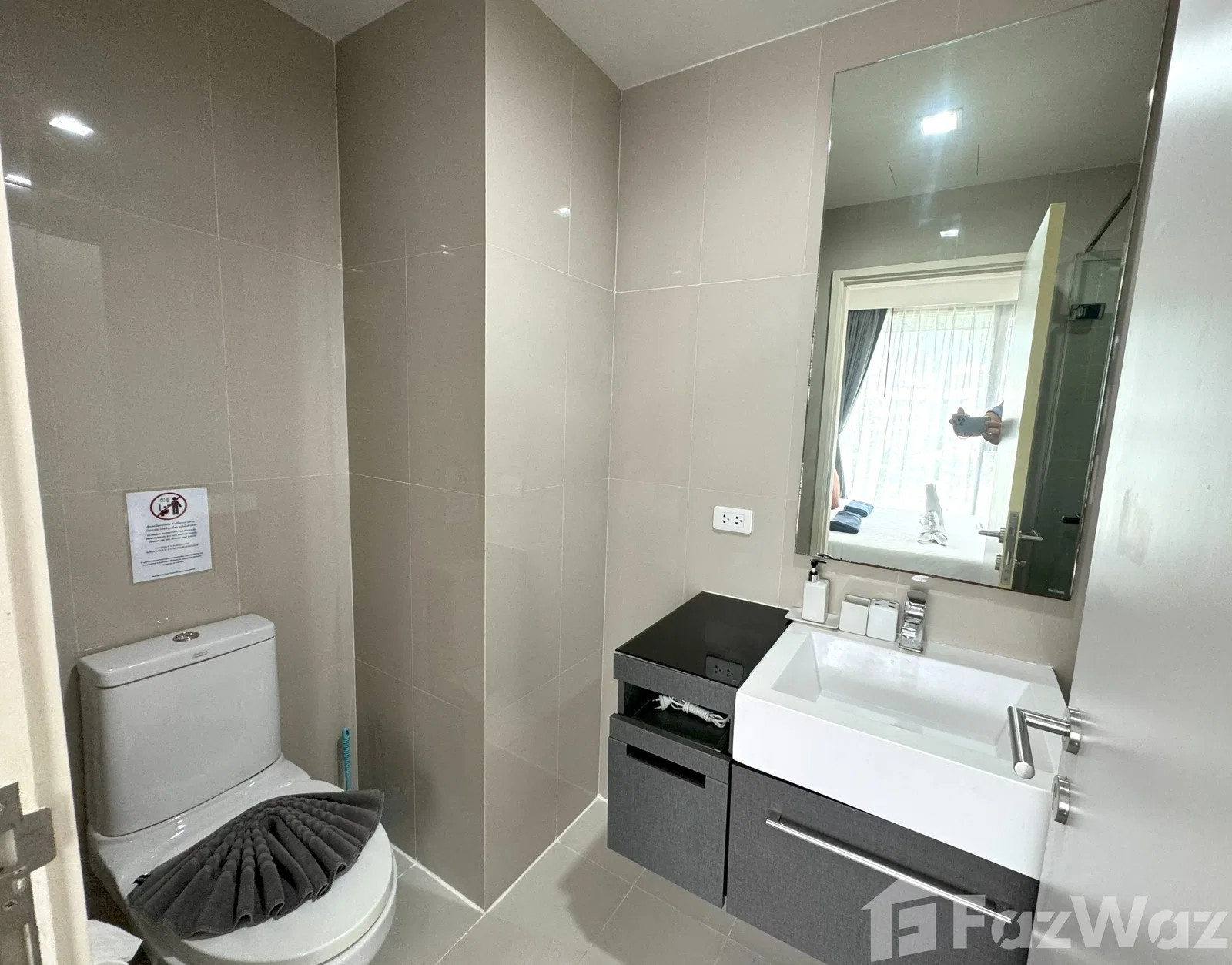 Studio Condo for sale at The Deck Patong 6116947 - image 6