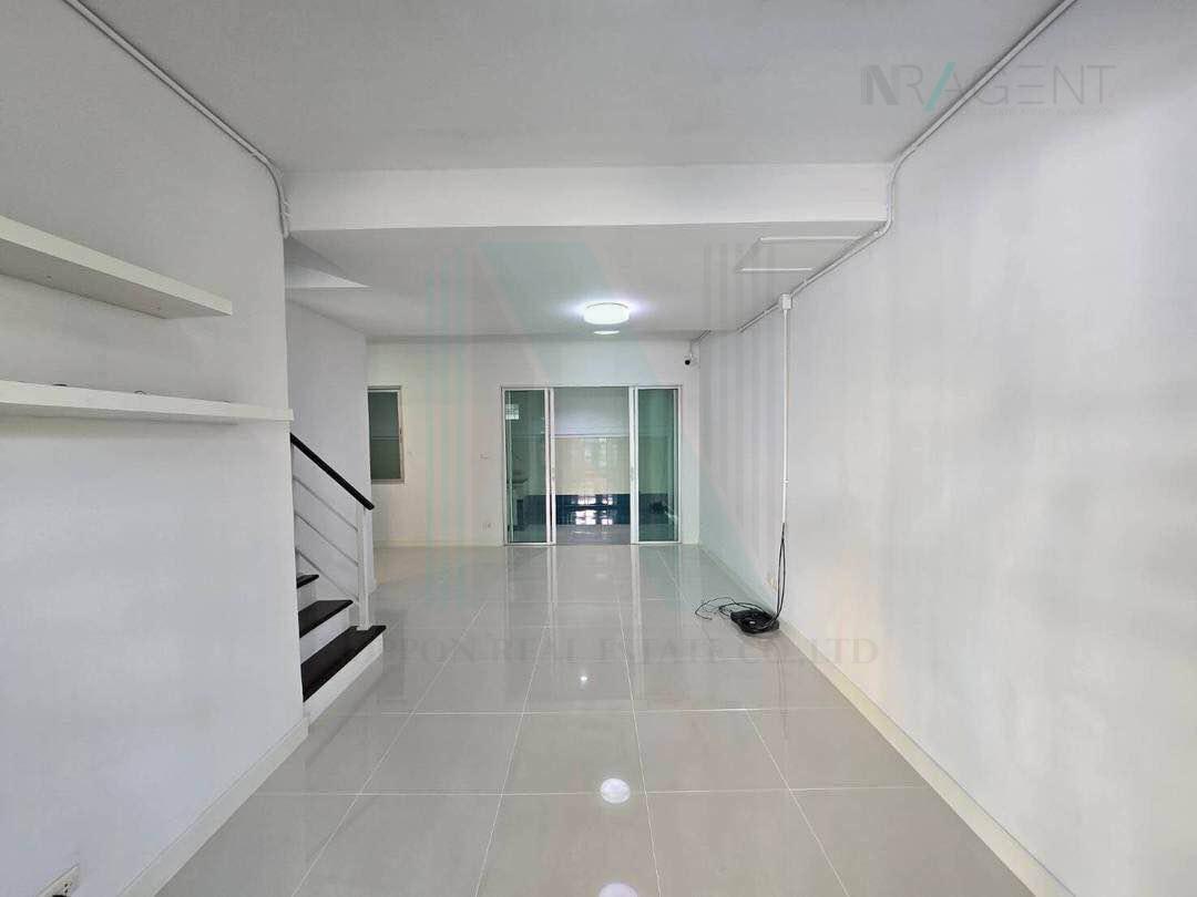 รูป 📌 ขายทาวน์เฮาส์ โครงการ เดอะคอนเนค 9 เกษตร - นวมินทร์ 2 ชั้น 3 ห้องนอน 2 ห้องน้ำ - รูปที่ 3/8