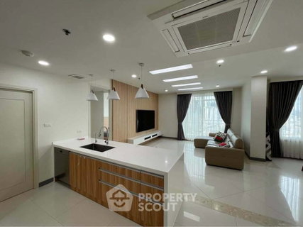 High-Floor 3-Bed Condo 183 Sqm, The Empire Place, 400m to BTS Saint Louis (ID 2746533)