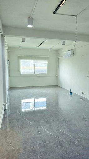 อารีย์-สะพานควาย 44ตร.ม. Salon ชั้น 4 พร้อมที่จอดรถ สตูดิโอ 1ห้องน้ำ รร.สุรศักดิ์มนตรี 2.5 กม.24,999 B-M.