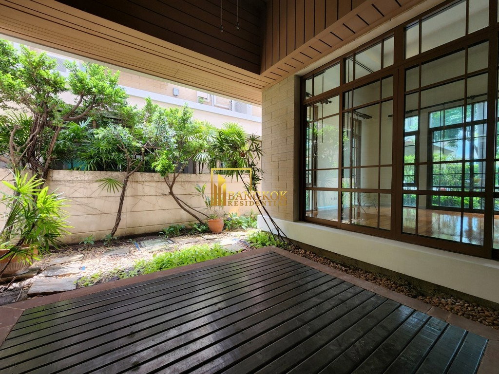 รูป Baan Sansiri 67 | Luxurious 4 Bedroom House in Phra Khanong - BR27822SH - รูปที่ 16/46