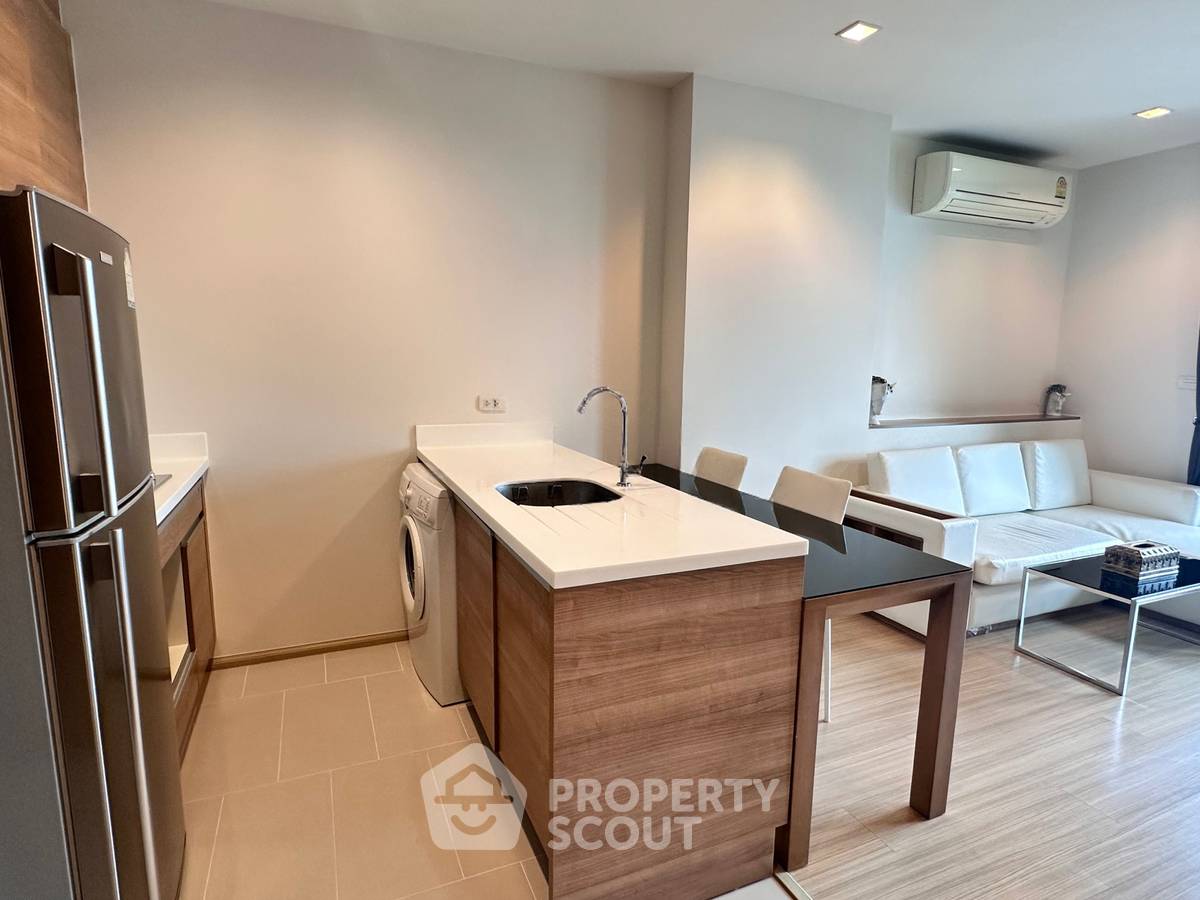 รูป คอนโด 1-ห้องนอน ที่ ริทึม รัชดา-ห้วยขวาง ใกล้ MRT ห้วยขวาง (ID 2744424) - รูปที่ 9/11